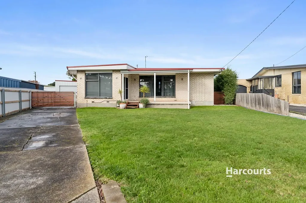 Devonport 3Kwarto Neat as a pin… ready to move in…