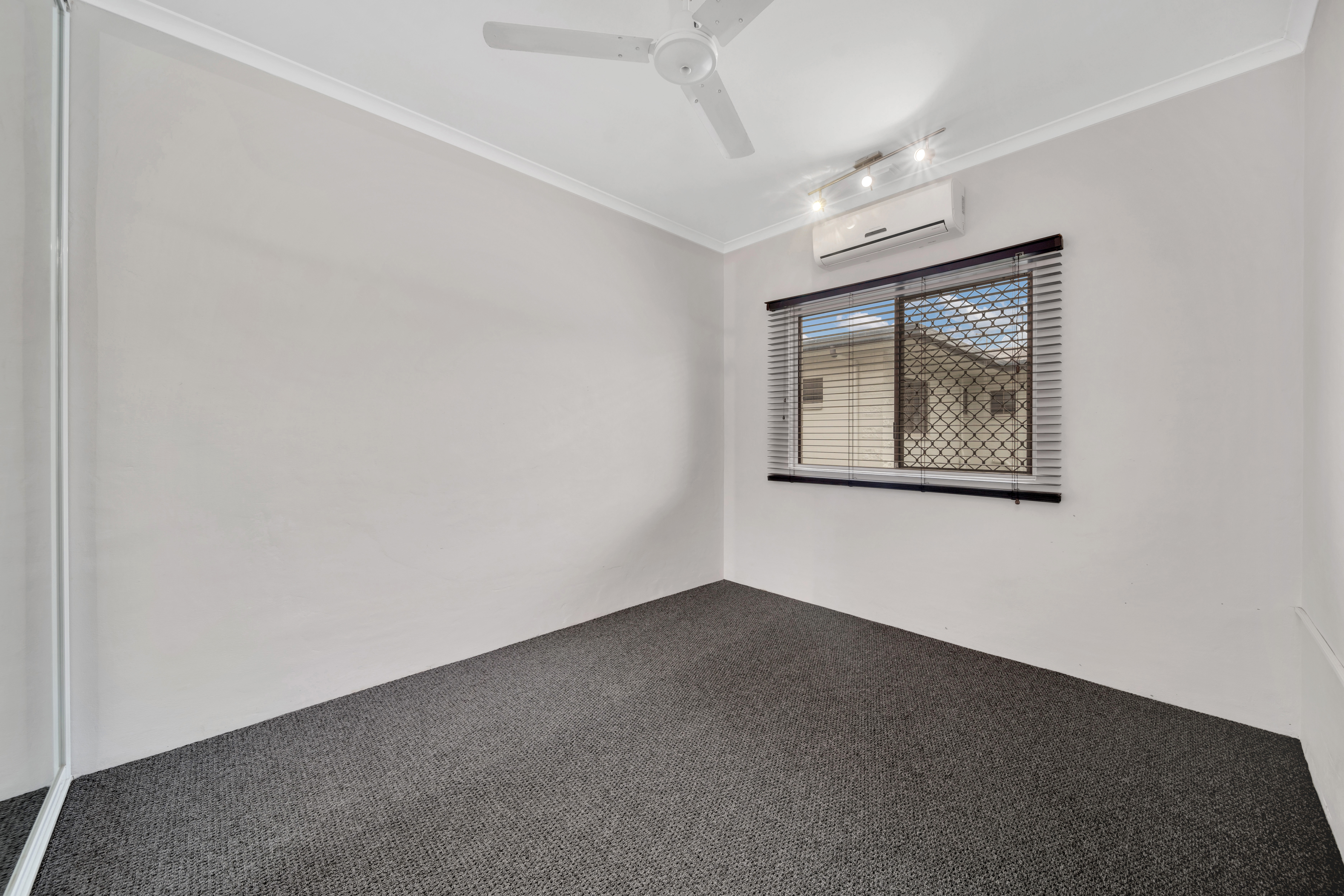 UNIT 3 12 JASPER ST, WOREE QLD 4868, 0 Bedrooms, 0 Bathrooms, Unit