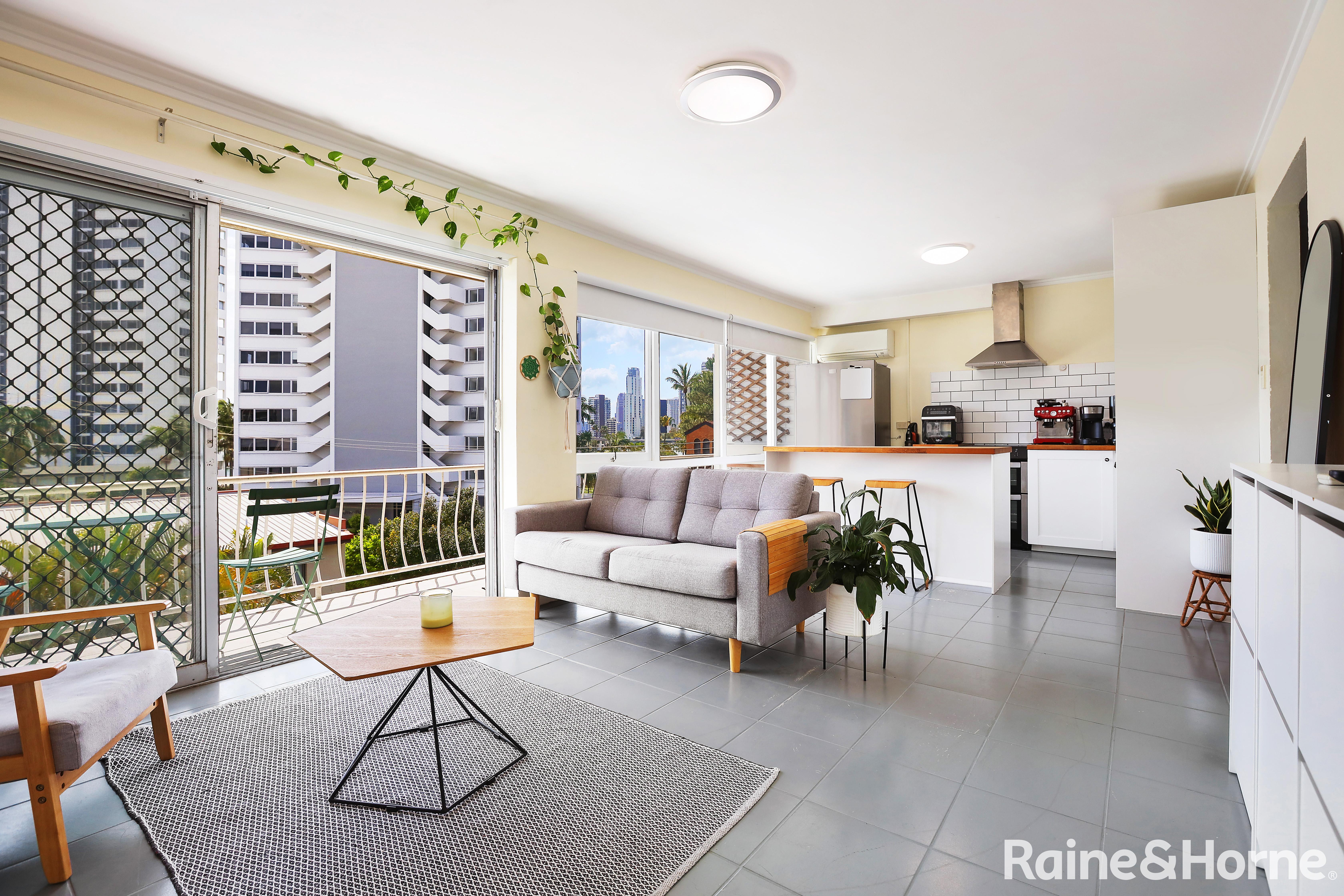 SUNSET COURT UNIT 18 45 WATSON ESP, SURFERS PARADISE QLD 4217, 0 chambres, 0 salles de bain, Unit