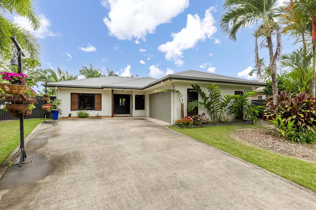 15 White Oak Avenue, Mossman, QLD 4873