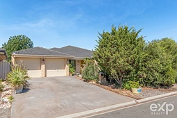 14 Admiralty Circuit, Smithfield