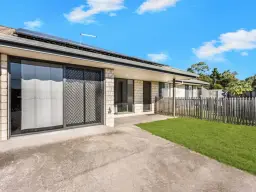 2/24 Glengarry Court, Kawungan