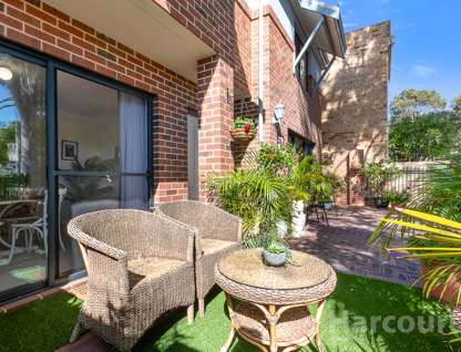 1/56 Nottinghill Street, Joondalup, WA 6027, 3 Bedrooms, 2 Bathrooms, House