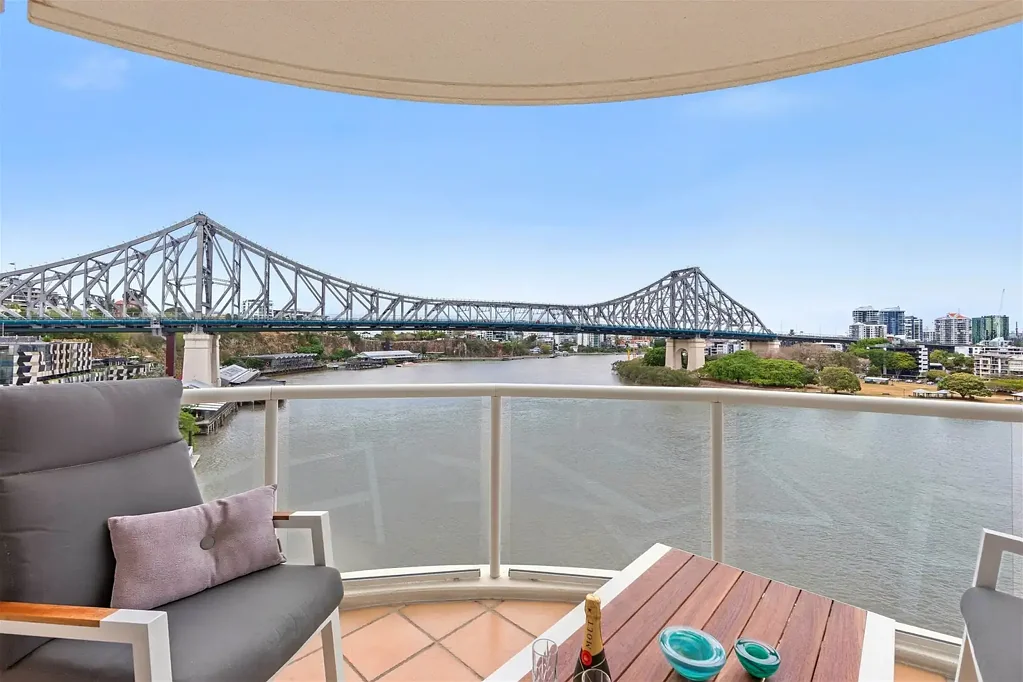 Brisbane City 3Kwarto Unrivalled Luxury Living in the Heart of Brisbane With This Spectacular Admiralty Quays Apartment