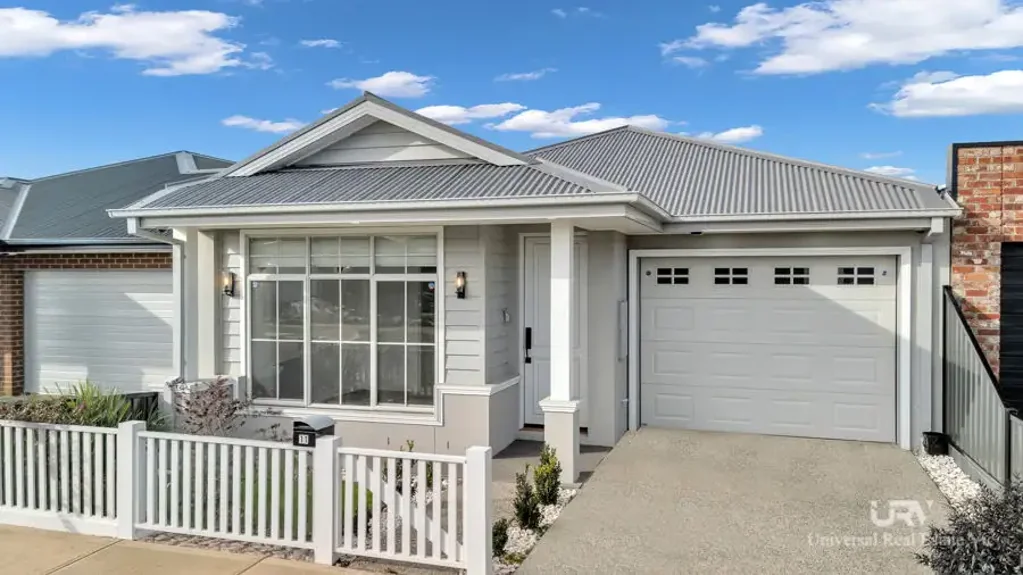 11 Wallowa Street, Mickleham, VIC 3064