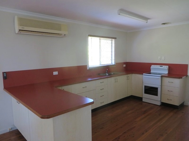 26 PIER ST, SOUTH GLADSTONE QLD 4680, 0 રૂમ, 0 બાથરૂમ, House