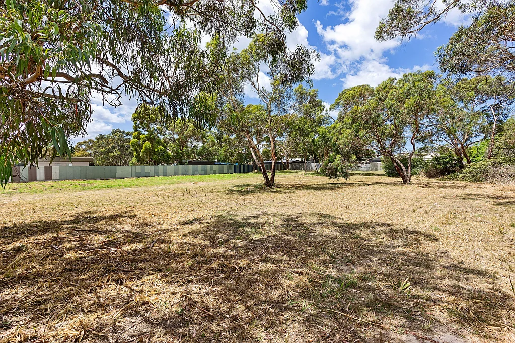 29 Creswell Street, Crib Point, VIC 3919
