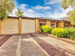 9 Aquamarine Drive, Salisbury East