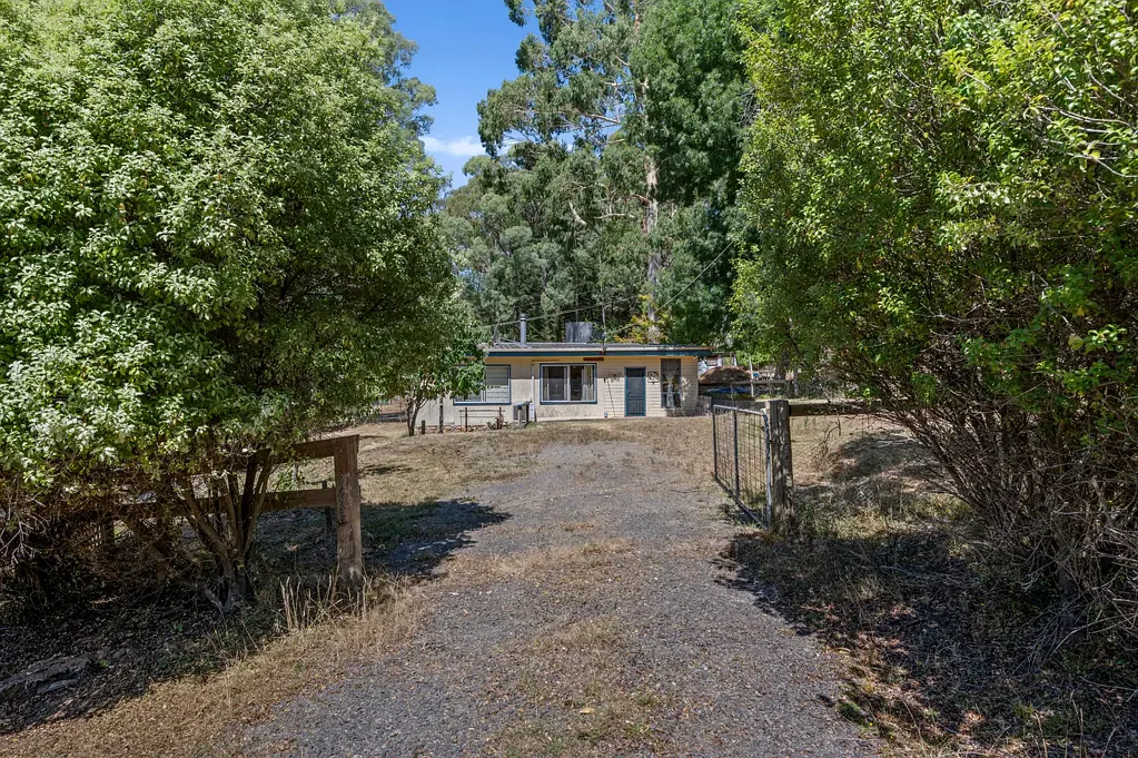 Sawmill Settlement 3બેડરૂમ 'Wombat Lodge' - Your First Home in the Heart of the High Country