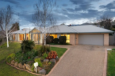 Wodonga 3 Slaapkamer WODONGA - Elevated Family Home with Views