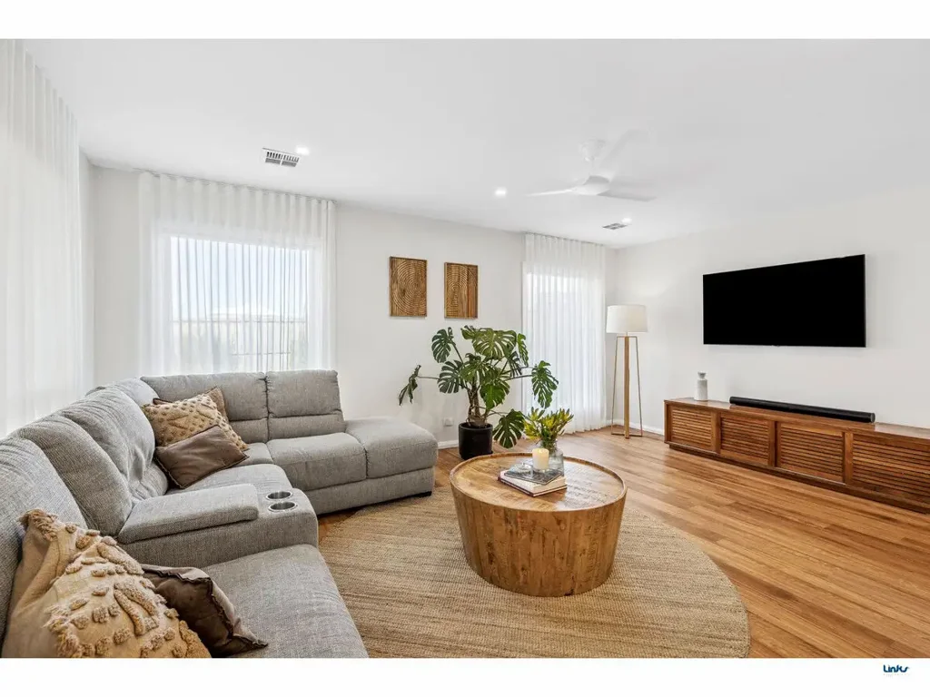Torquay 5ਬੈੱਡਰੂਮ Seamless Coastal Living with a Touch of Luxe