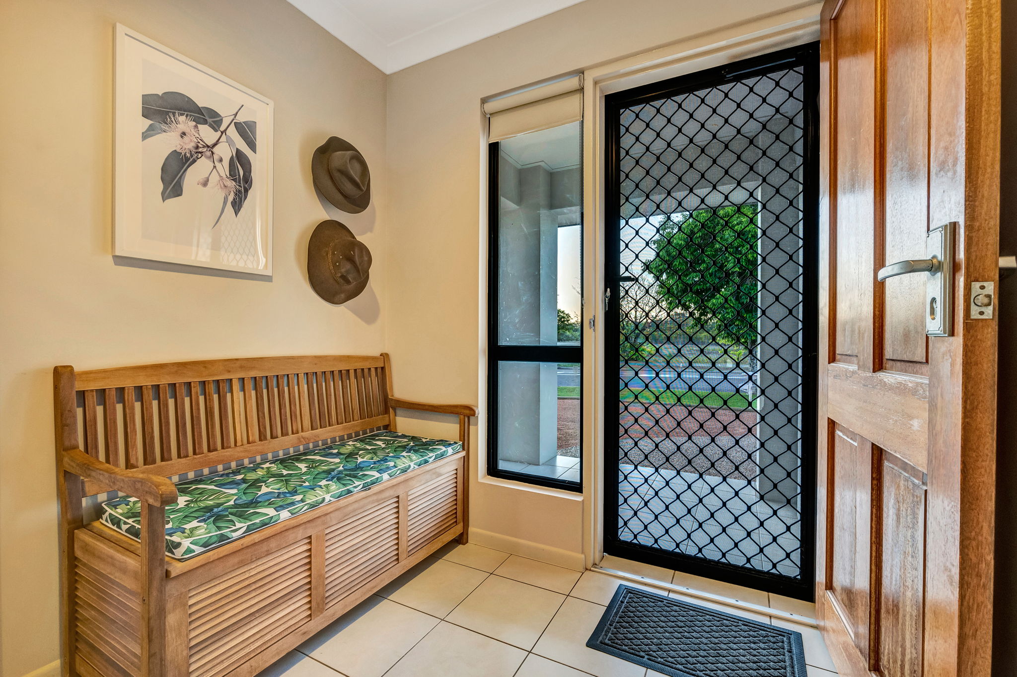 30 AINTREE AV, MOUNT LOW QLD 4818, 0 chambres, 0 salles de bain, House