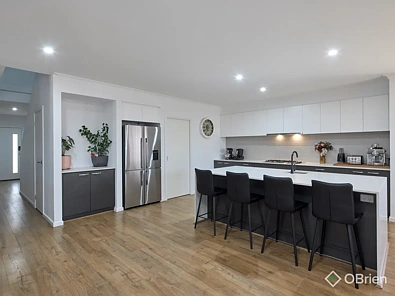 6 Cinnamon Street, Drouin, VIC 3818, 5 slaapkamers, 2 badkamers, House