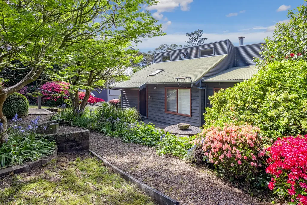 15-17 Cross Street, Blackheath, NSW 2785