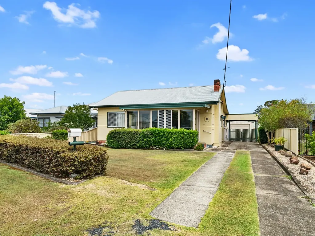 29 Edinburgh Drive, Taree, NSW 2430