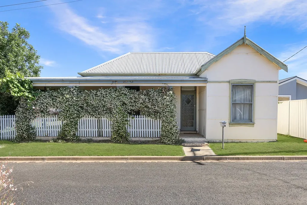 1 Mealey Street, Mudgee, NSW 2850