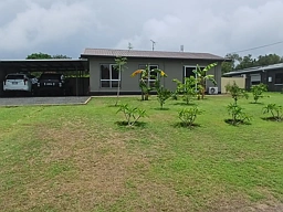 8 Casuarina Street, Tully Heads