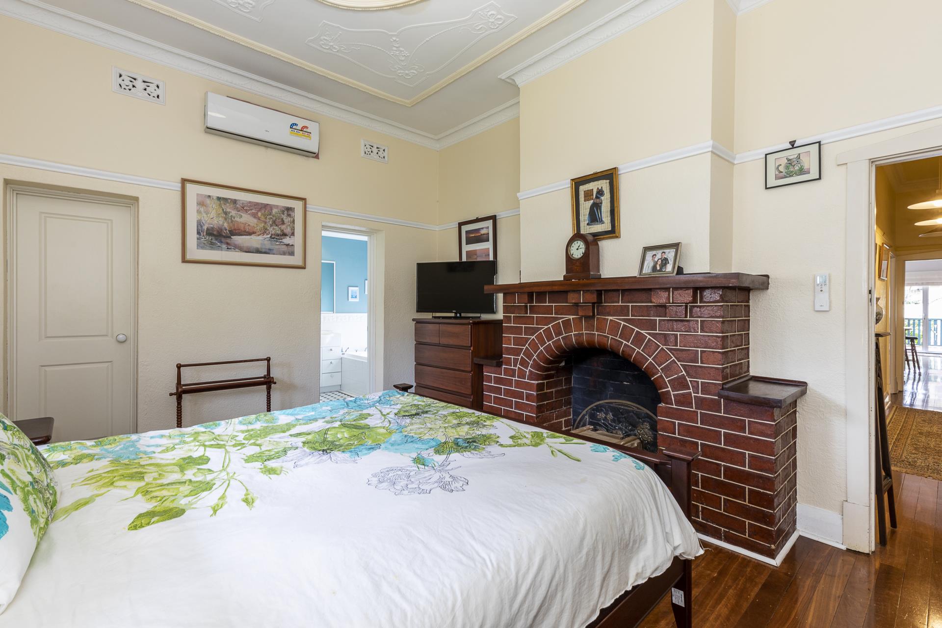 130 SHAKESPEARE ST, MOUNT HAWTHORN WA 6016, 0 Bedrooms, 0 Bathrooms, House