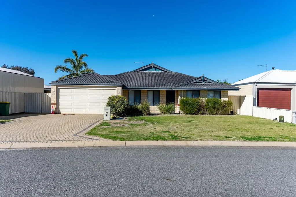 Pinjarra 4房  SIDE ACCESS / WORKSHOP