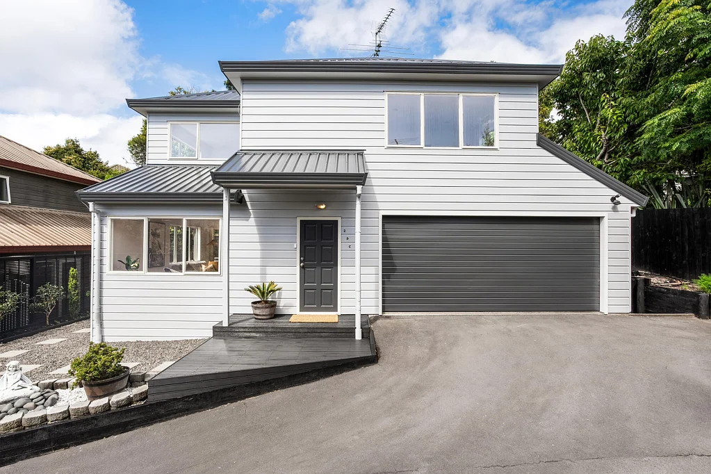 Mount Albert 3Zimmer Refined, Renovated & Ready