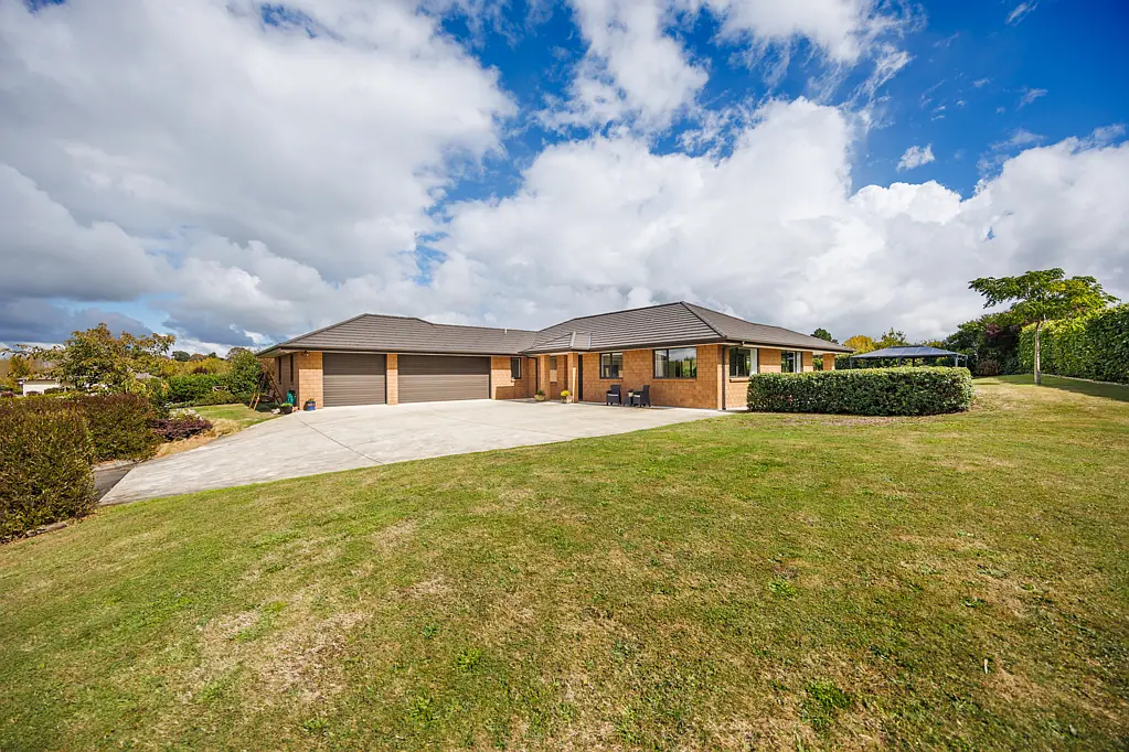 Feilding 5 Slaapkamer Built for entertaining