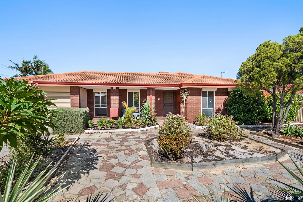 4 Elm Close, Camillo, WA 6111