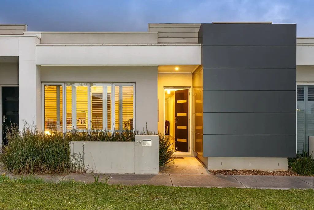 49 Warburton Drive, Lucas, VIC 3350