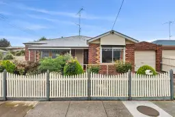 17 Ferguson Road, Leopold