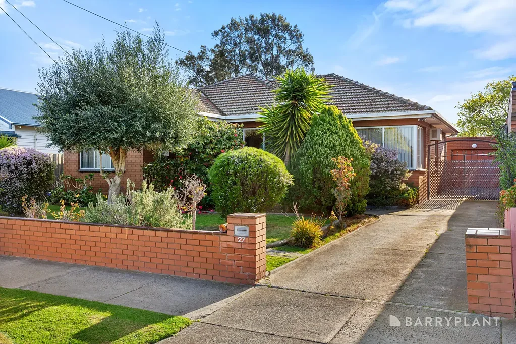 27 Warren Road, Parkdale, VIC 3195