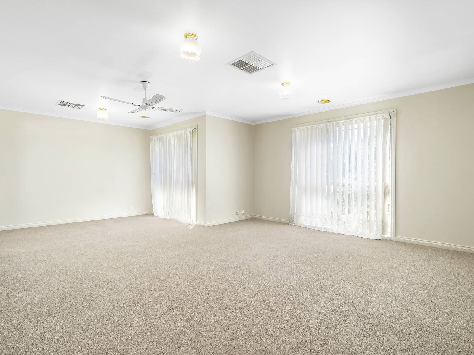 4 WRIGHT ST, GLENROY NSW 2640, 0 Kuwarto, 0 Banyo, House