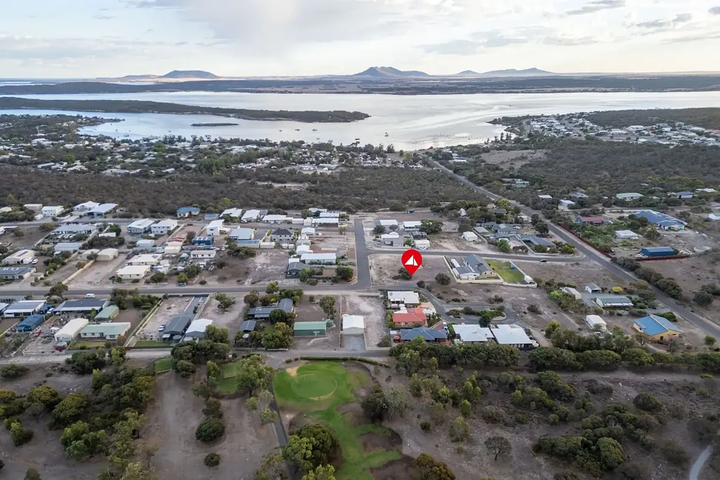 Coffin Bay Expansive Corner Allotment with Endless Possibilities