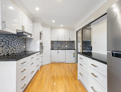 65 Albatross Road, Berkeley Vale, Central Coast, 4房, 2浴, House
