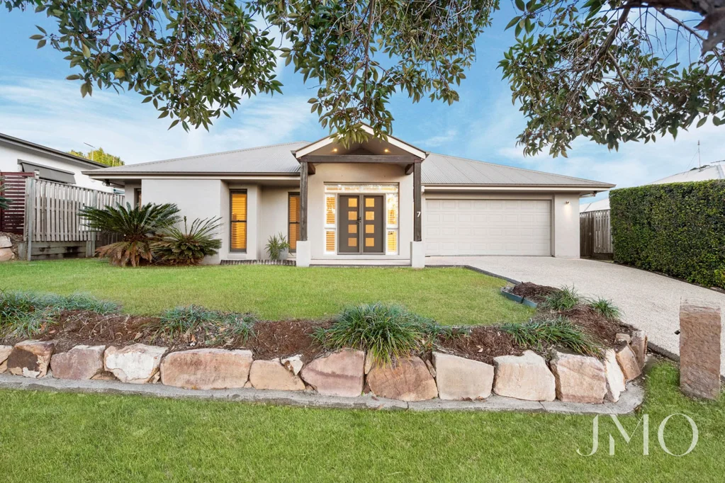 7 Emmaville Crescent, Ormeau, QLD 4208