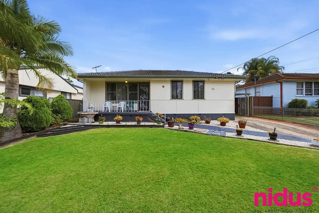 34 Neriba Crescent, Whalan, NSW 2770