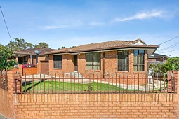 5 Garner Parade, Dallas