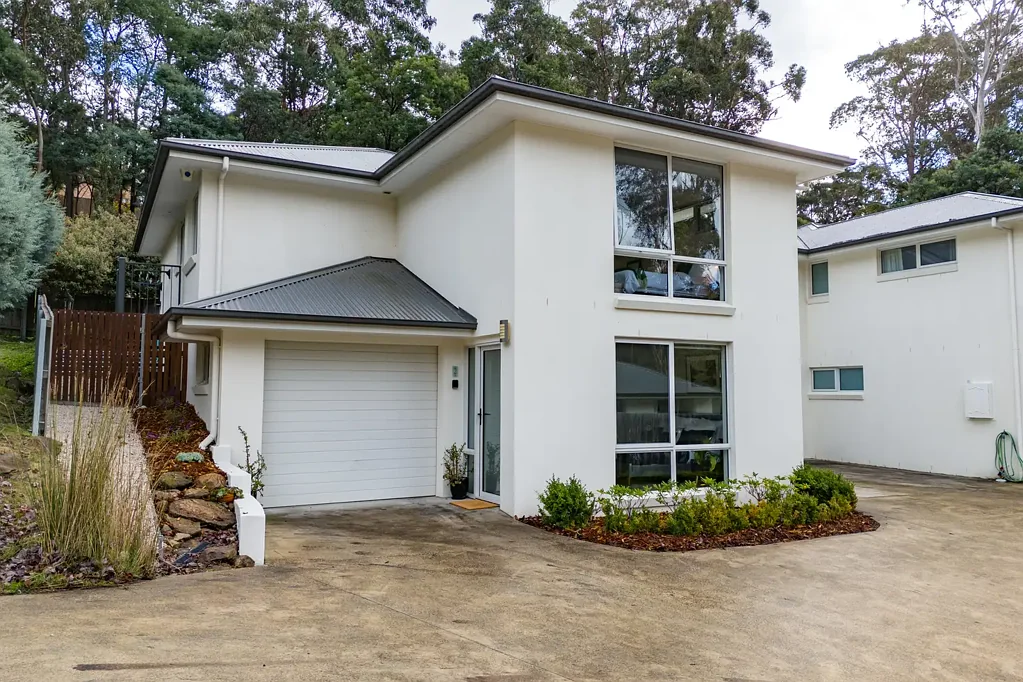 2/12 Woodlyn Court, South Hobart, TAS 7004