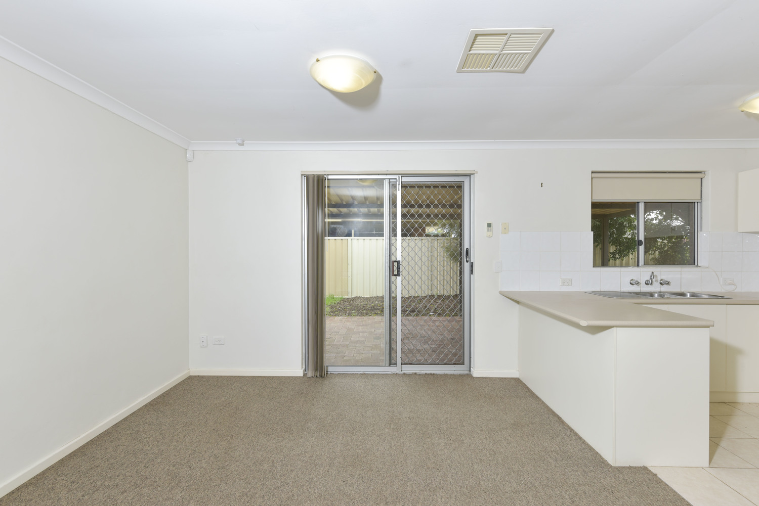 1 TIREE ST, SEVILLE GROVE WA 6112, 0 Bedrooms, 0 Bathrooms, House