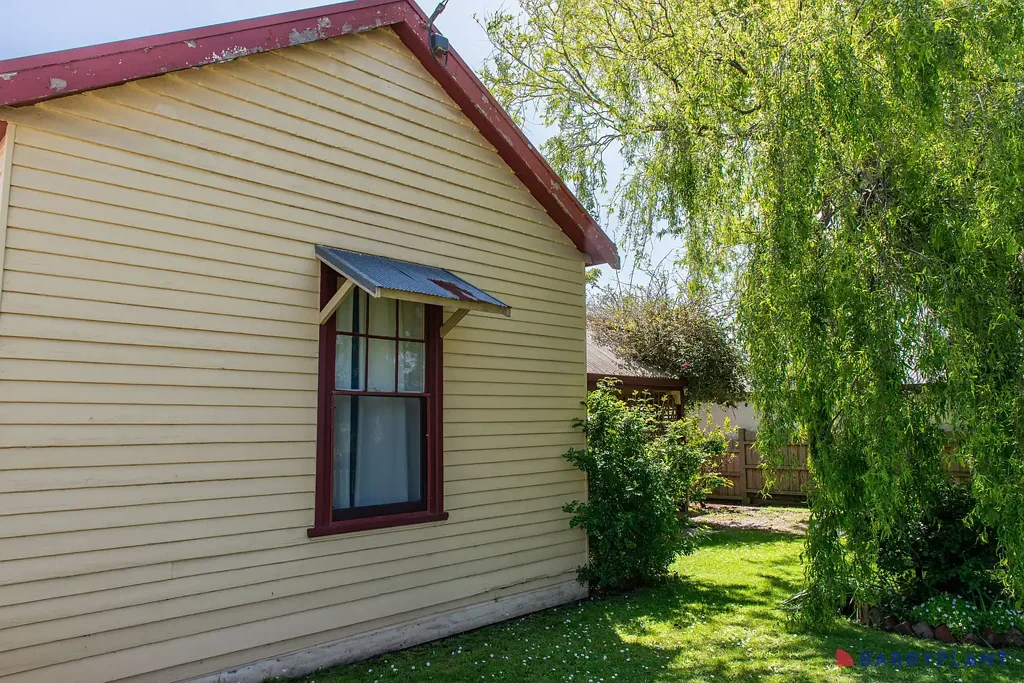 Wonthaggi 3房  Unlock the Potential – Classic Miner's Cottage Ready for Its Next Chapter