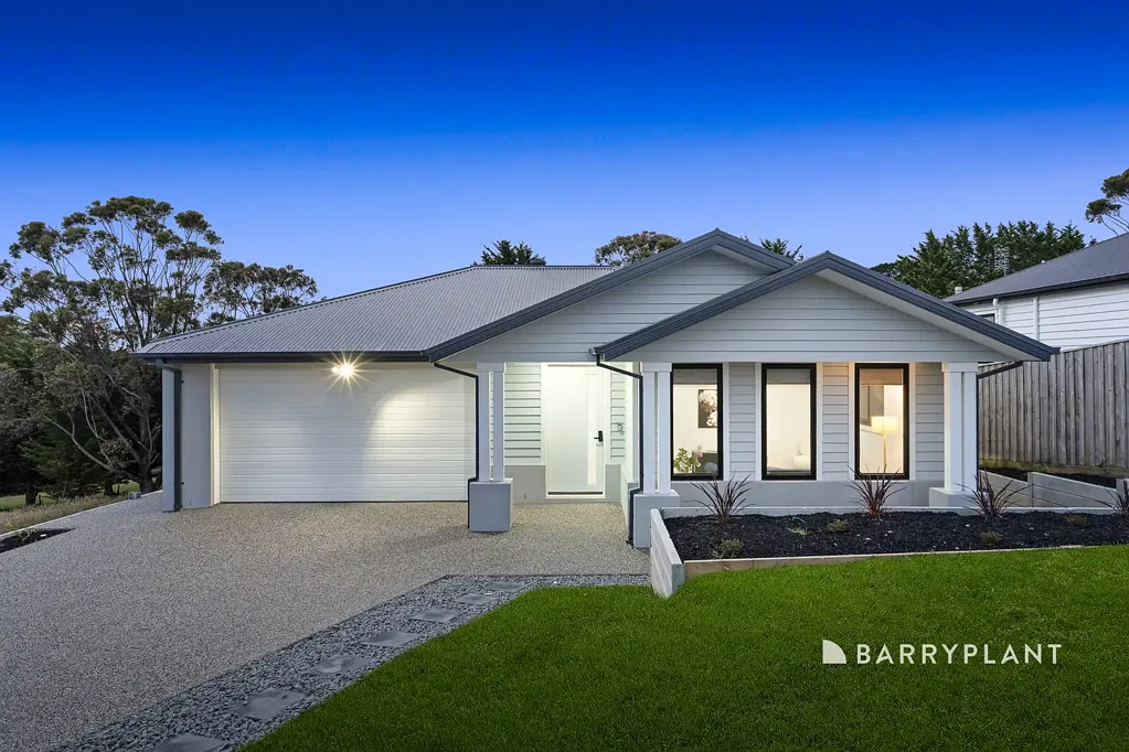 Garfield 4침실 MODERN CONVENIENCE MEETS COUNTRY LIFESTYLE!