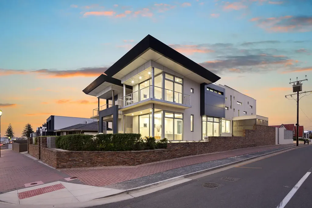 Glenelg South 4ਬੈੱਡਰੂਮ An Esplanade Statement in Style & Sanctuary.