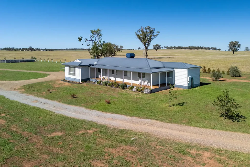 3047 Coolamon Road, Coolamon, NSW 2701