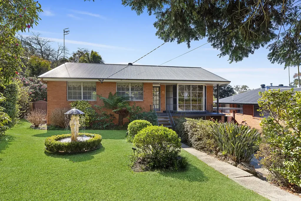 15 Wanda Crescent, Berowra Heights, NSW 2082