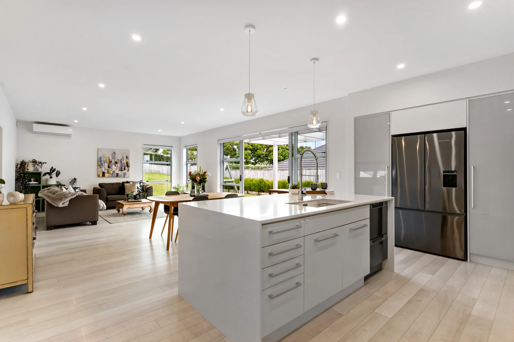 Beachlands 4 Bedroom Private & Peaceful