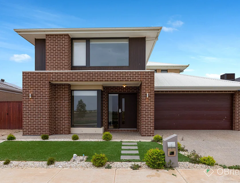 6 Gilderton Esplanade, Aintree, North West Melbourne, 5 Kuwarto, 2 Banyo, House