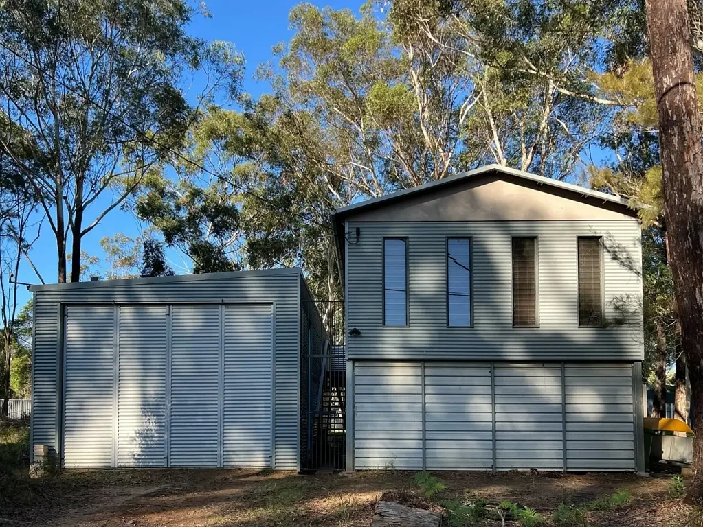 Russell Island 1 Bedroom LOOKING FOR A HOME WITH A BIG SHED?