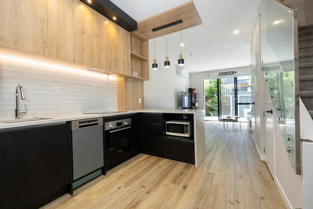 Te Atatu Peninsula 2部屋 Owner Moving South