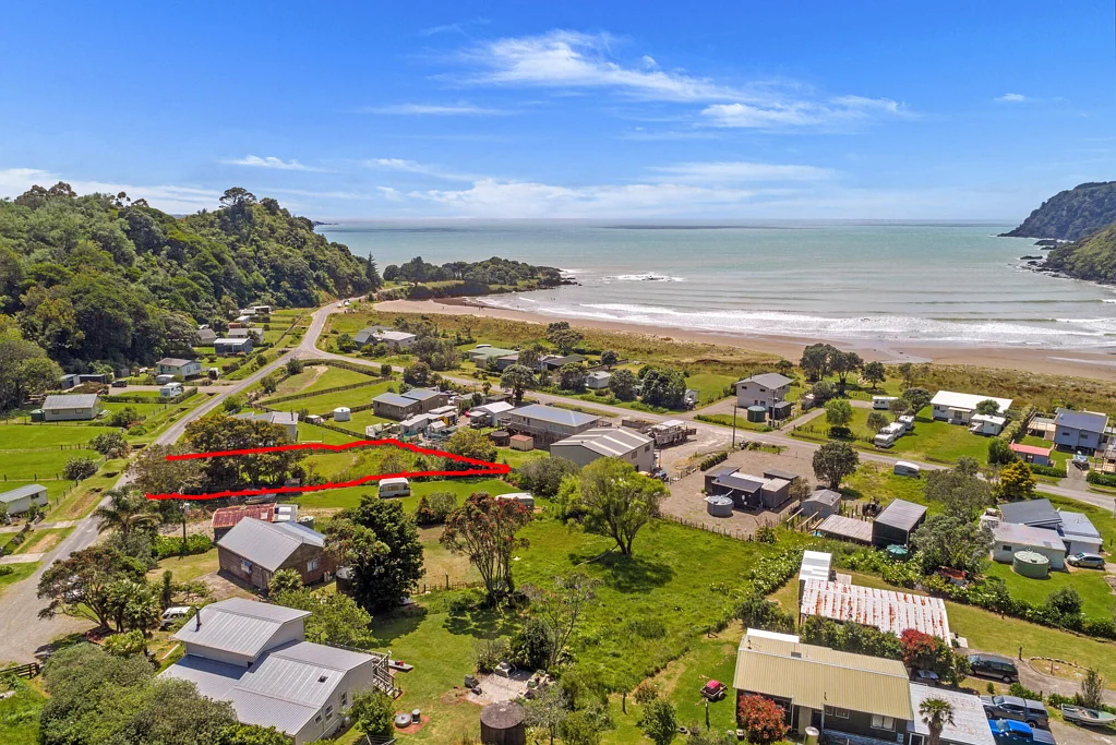 Hicks Bay Onepoto - make this your holiday base