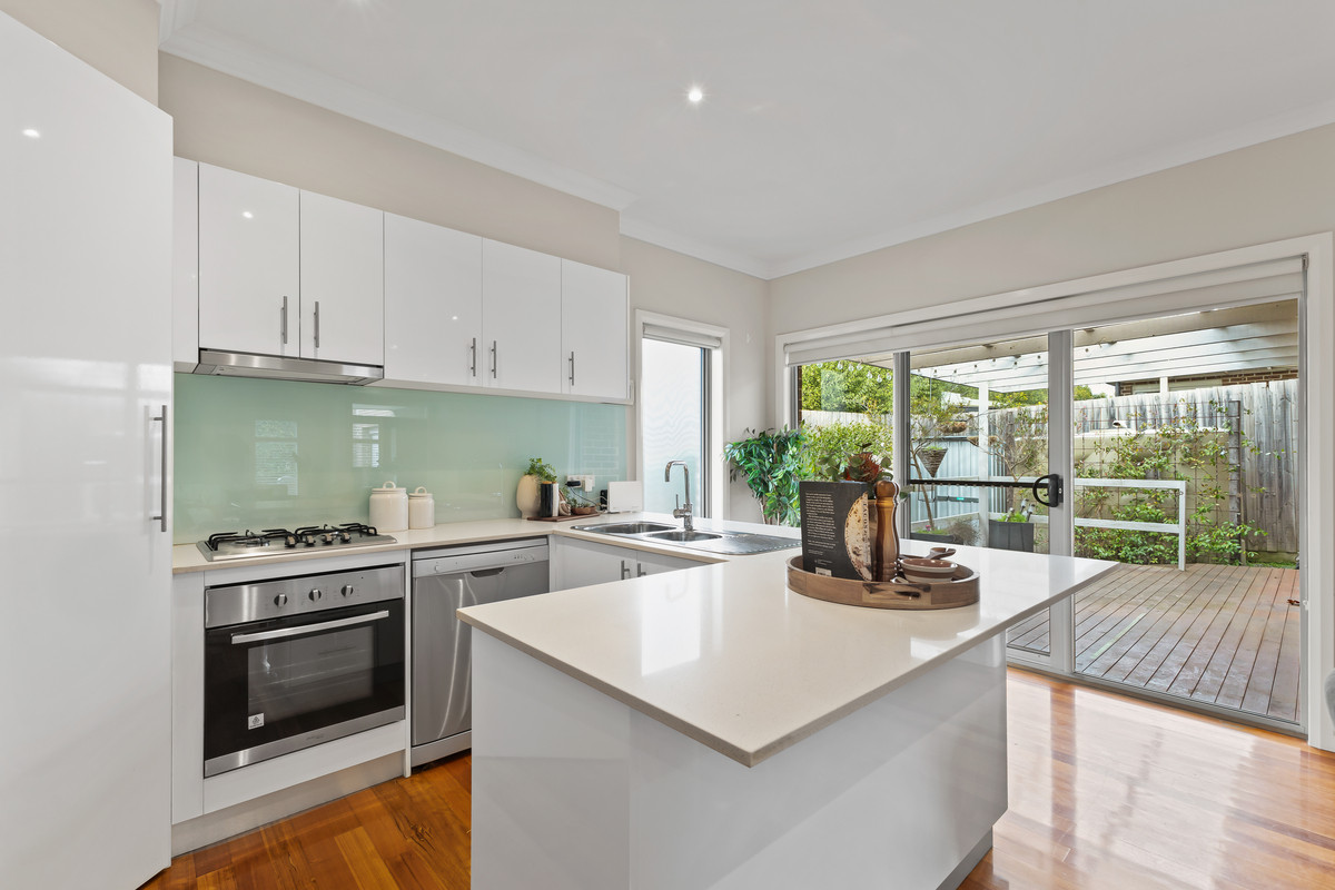 UNIT 4 17 PACH RD, WANTIRNA SOUTH VIC 3152, 0 Schlafzimmer, 0 Badezimmer, Unit