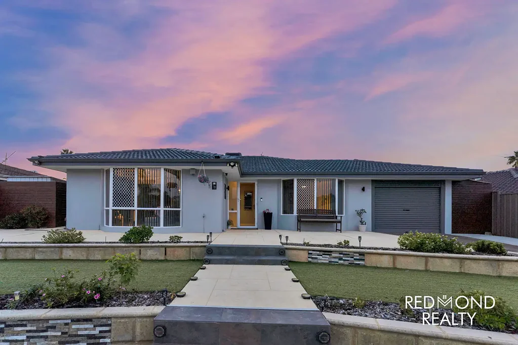 Joondalup 3Zimmer RENOVATED LUXURY, RESORT-STYLE LIVING & HUGE R20/R60 680SQM BLOCK!