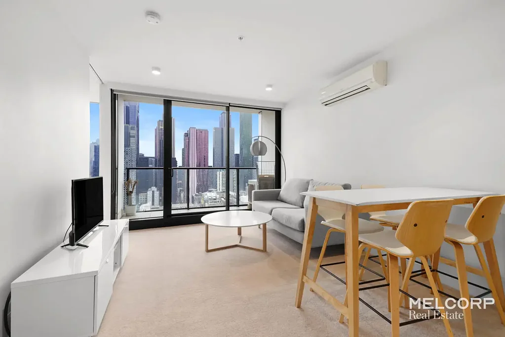 COMFORT IN THE CBD - FURNISHED